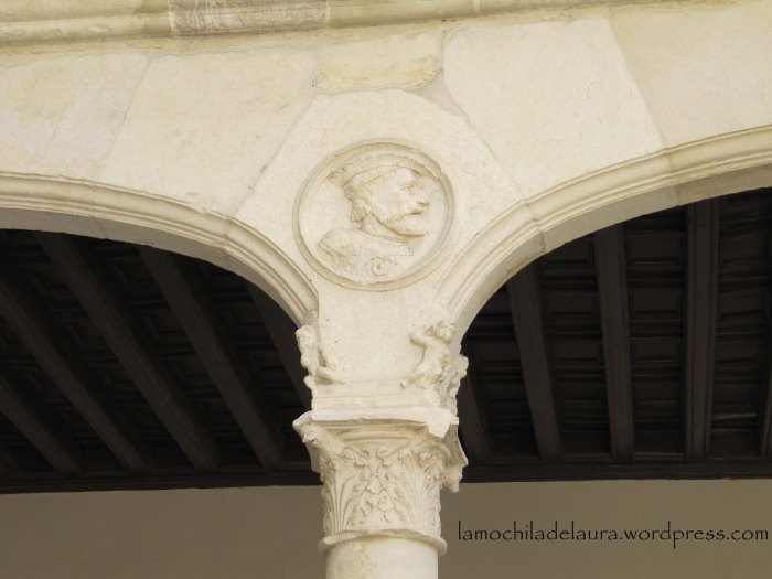 Palacio real medallones